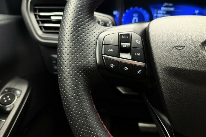 ford-kuga-elektrisitetbensin-2021-big-21