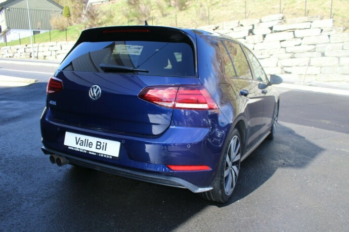 volkswagen-golf-elektrisitetbensin-2018-big-4