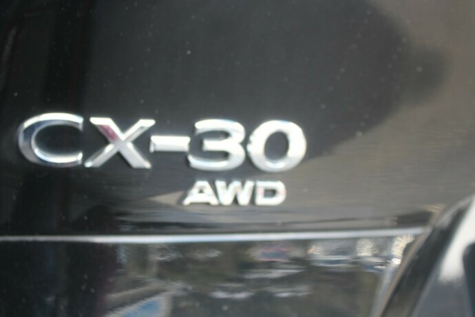 mazda-cx-30-elektrisitetbensin-2020-big-3