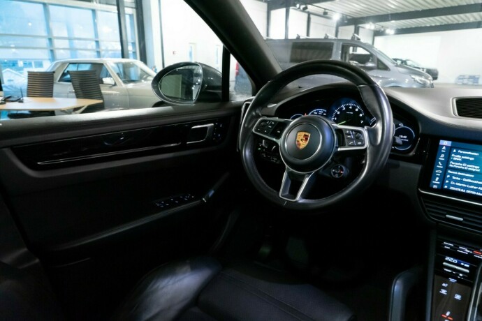 porsche-cayenne-elektrisitetbensin-2020-big-9
