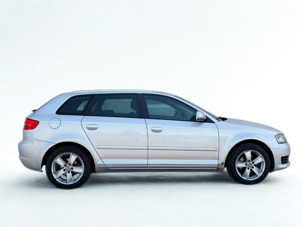 audi-a3-diesel-2010-big-2