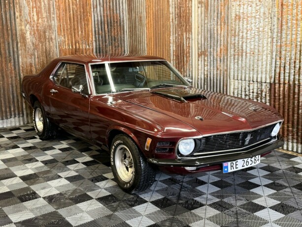 ford-mustang-bensin-1970-big-1
