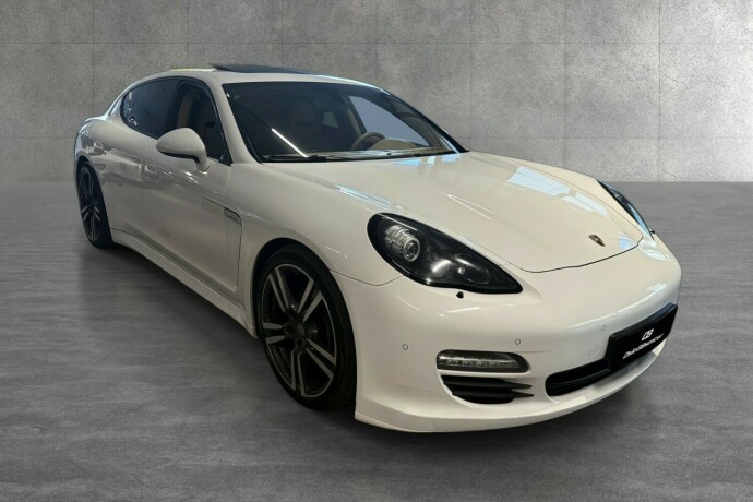 porsche-panamera-diesel-2012-big-7