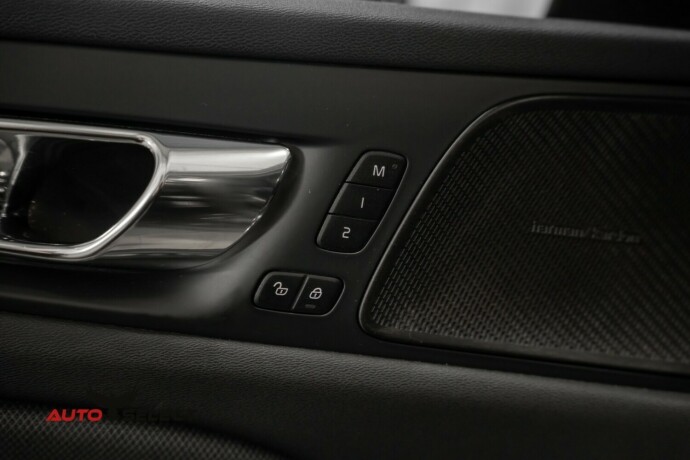 volvo-v60-elektrisitetbensin-2019-big-24