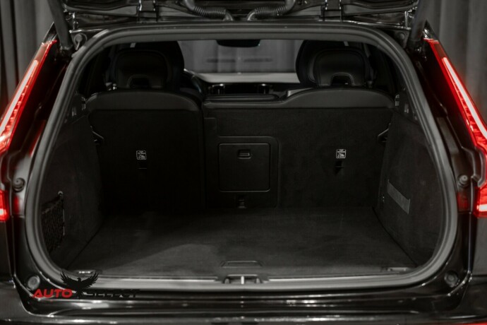 volvo-v60-elektrisitetbensin-2019-big-9