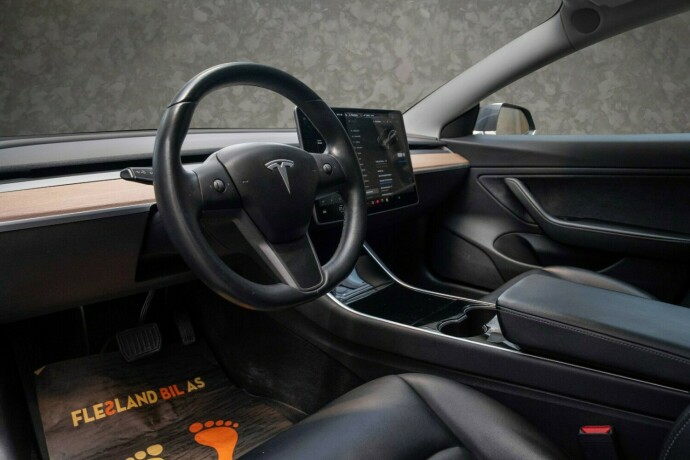 tesla-model-3-elektrisitet-2019-big-22