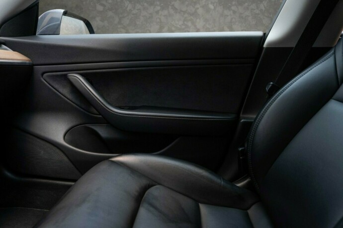 tesla-model-3-elektrisitet-2019-big-15