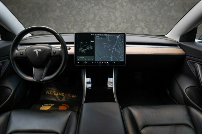 tesla-model-3-elektrisitet-2019-big-25