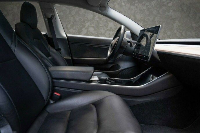 tesla-model-3-elektrisitet-2019-big-26