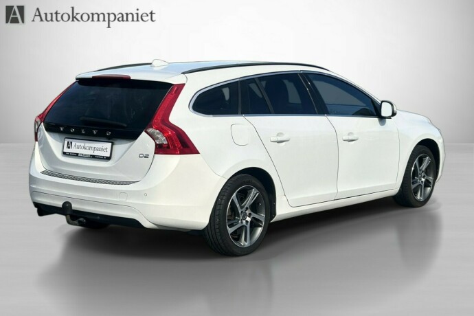 volvo-v60-diesel-2014-big-2