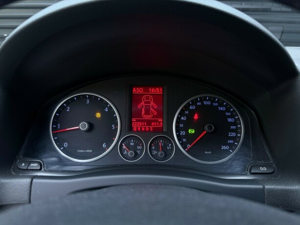 volkswagen-tiguan-diesel-2009-big-14