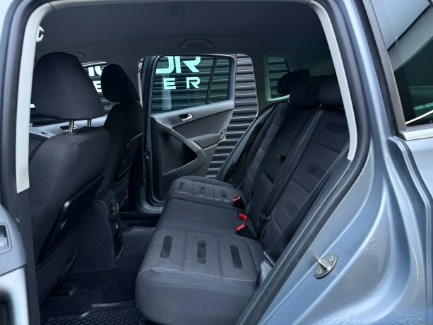 volkswagen-tiguan-diesel-2009-big-24