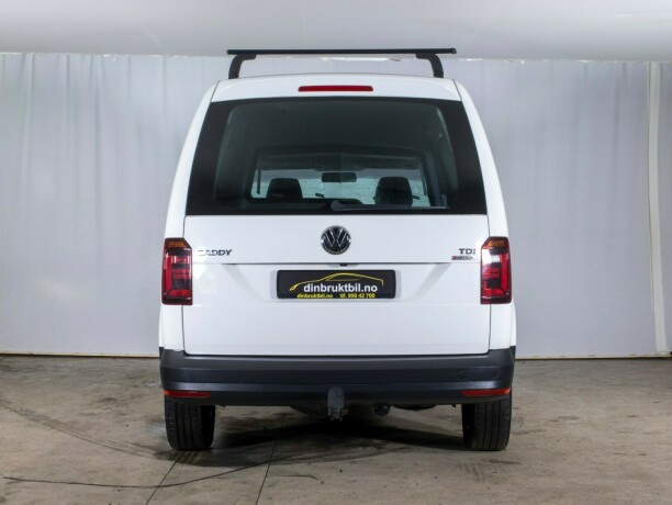 volkswagen-caddy-diesel-2018-big-13