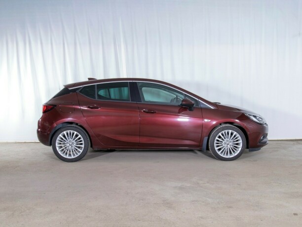 opel-astra-bensin-2018-big-4