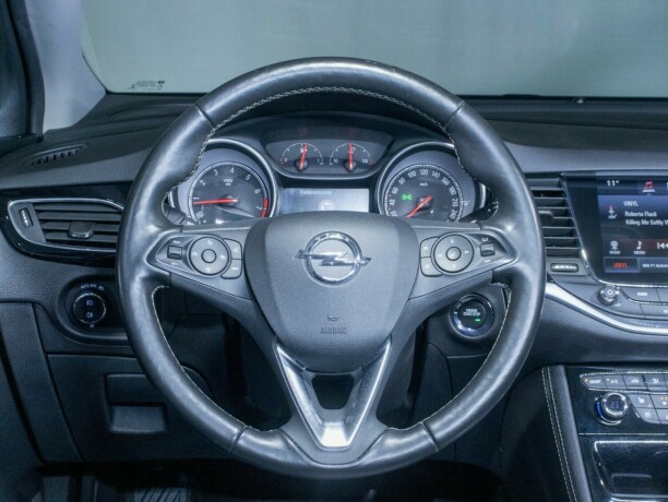 opel-astra-bensin-2018-big-27