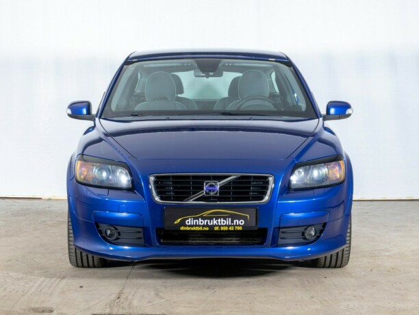 volvo-c30-diesel-2008-big-1