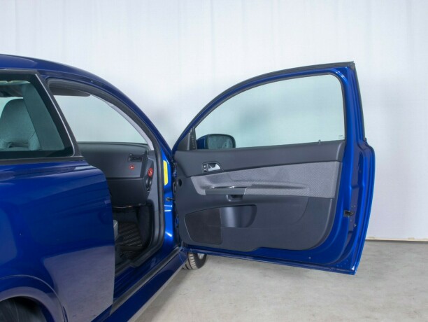volvo-c30-diesel-2008-big-14