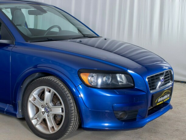 volvo-c30-diesel-2008-big-3