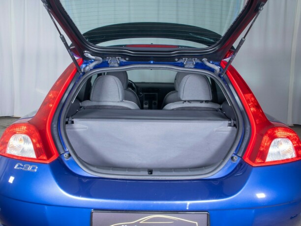 volvo-c30-diesel-2008-big-10
