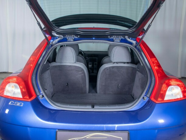 volvo-c30-diesel-2008-big-11