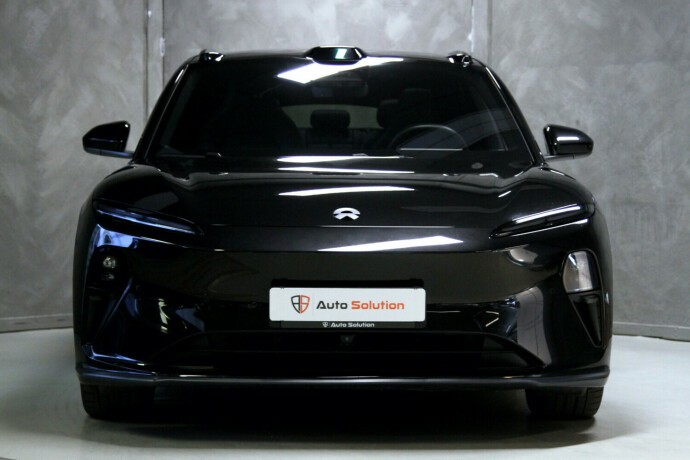 nio-et5-touring-elektrisitet-2023-big-26