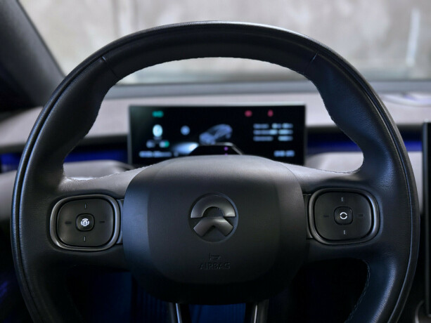 nio-et5-touring-elektrisitet-2023-big-22