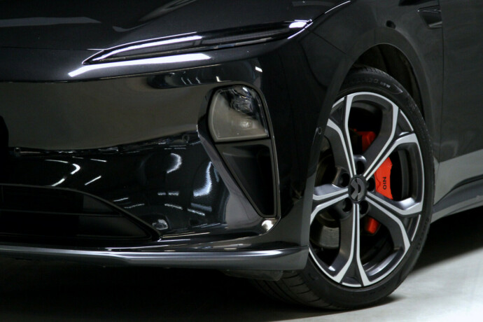 nio-et5-touring-elektrisitet-2023-big-28