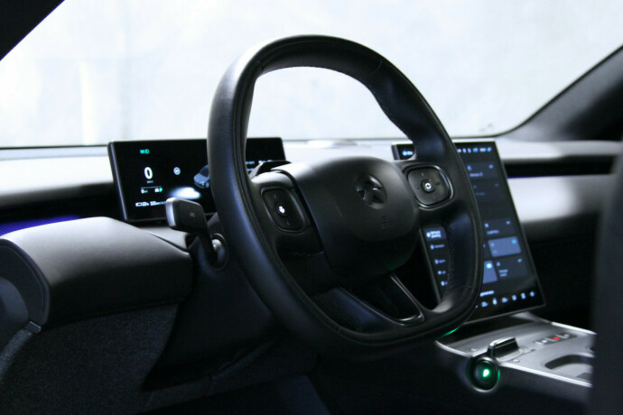 nio-et5-touring-elektrisitet-2023-big-23