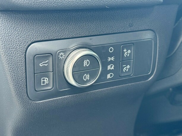 ford-kuga-elektrisitetbensin-2022-big-20
