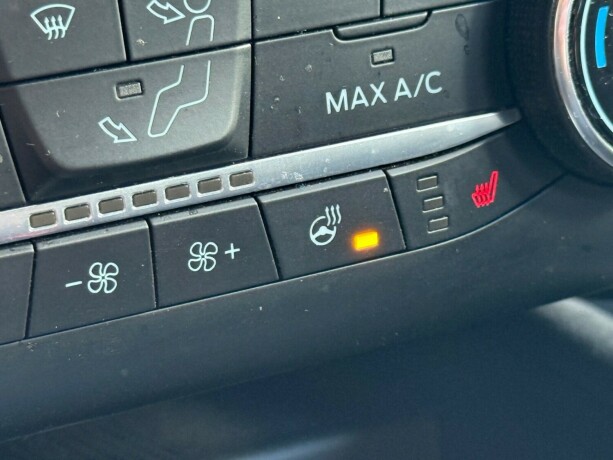 ford-kuga-elektrisitetbensin-2022-big-30