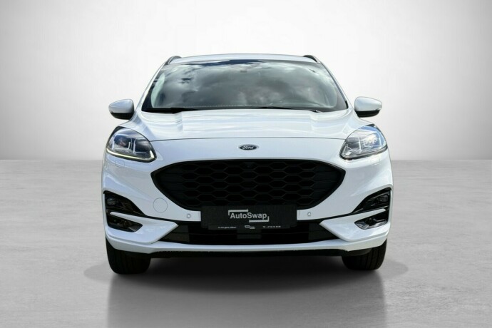 ford-kuga-elektrisitetbensin-2022-big-3