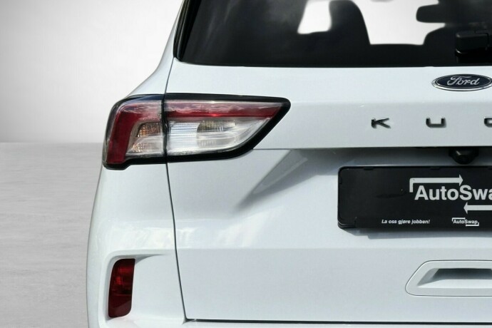 ford-kuga-elektrisitetbensin-2022-big-12