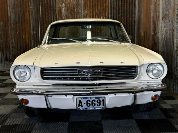 ford-mustang-bensin-1966-big-8