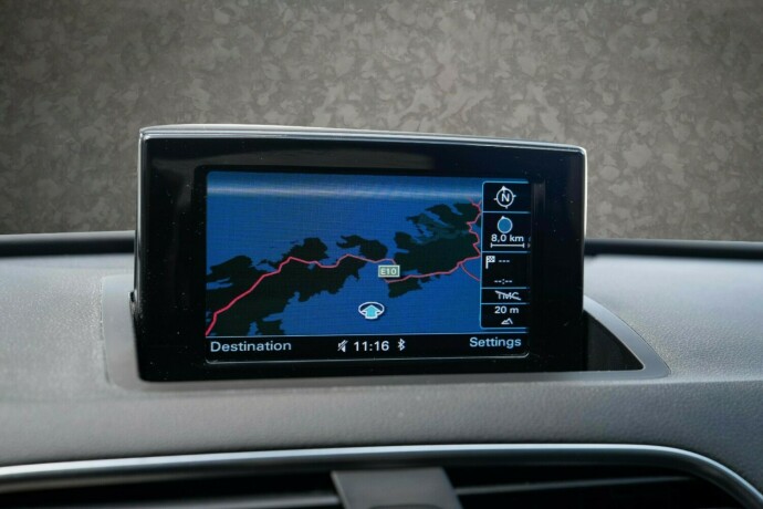 audi-q3-diesel-2012-big-16