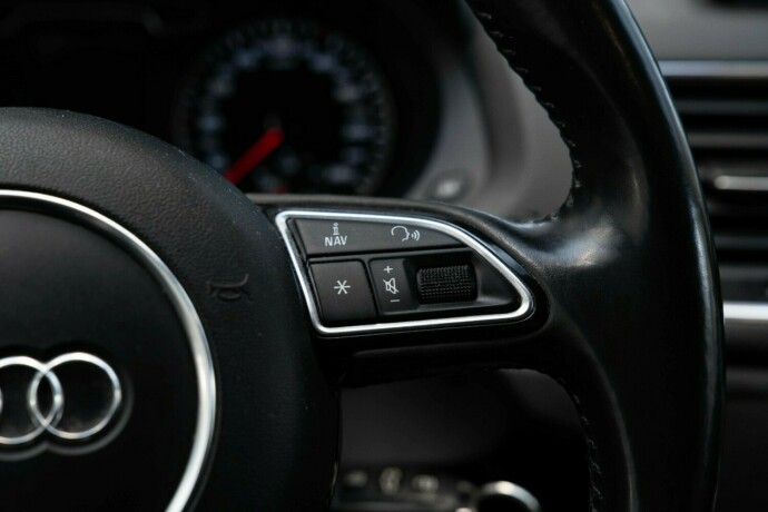 audi-q3-diesel-2012-big-13