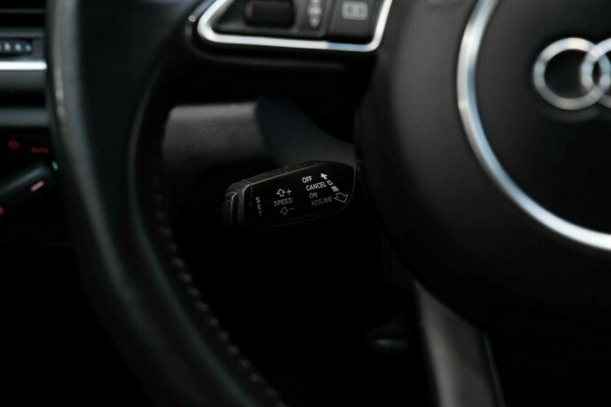 audi-q3-diesel-2012-big-12