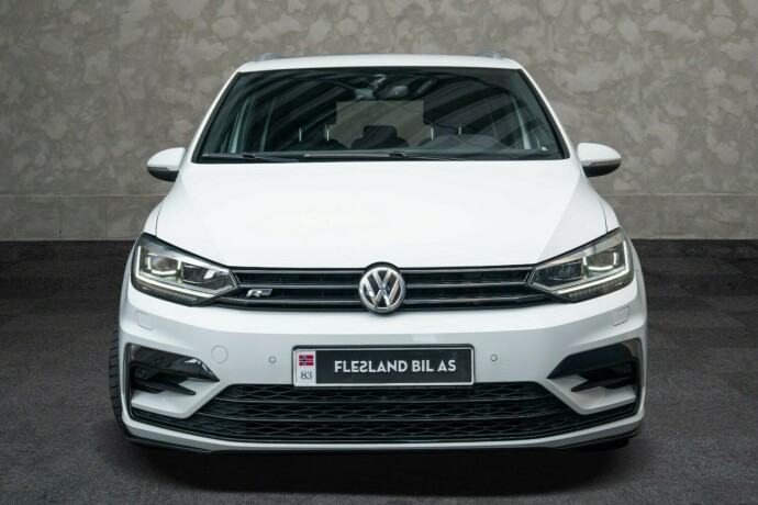volkswagen-touran-bensin-2017-big-7
