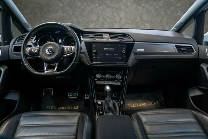 volkswagen-touran-bensin-2017-big-33