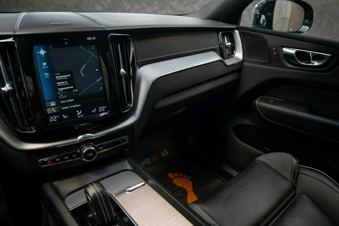 volvo-xc-60-elektrisitetbensin-2021-big-16