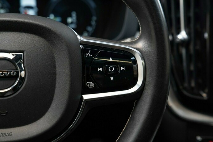 volvo-xc-60-elektrisitetbensin-2021-big-15