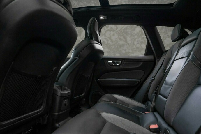 volvo-xc-60-elektrisitetbensin-2021-big-33