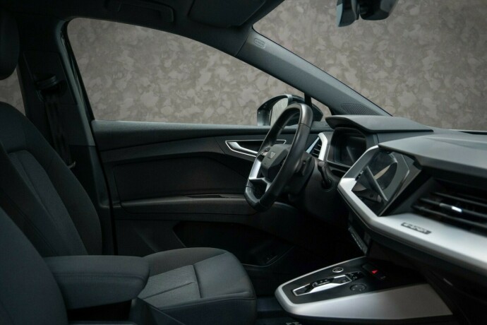 audi-q4-e-tron-elektrisitet-2022-big-28