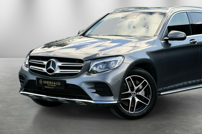 mercedes-benz-glc-elektrisitetbensin-2019-big-1