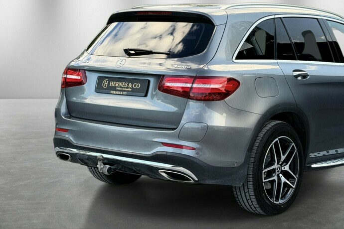 mercedes-benz-glc-elektrisitetbensin-2019-big-6