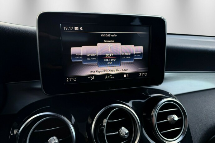 mercedes-benz-glc-elektrisitetbensin-2019-big-31