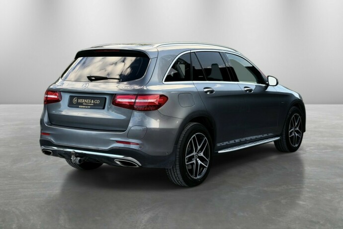 mercedes-benz-glc-elektrisitetbensin-2019-big-5