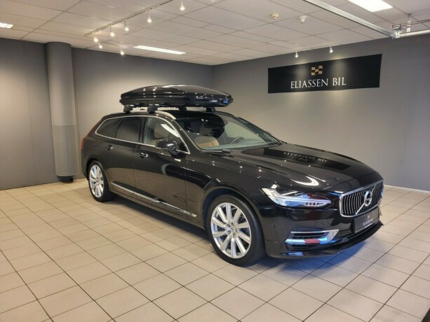 volvo-v90-plug-in-petrol-2018-big-0