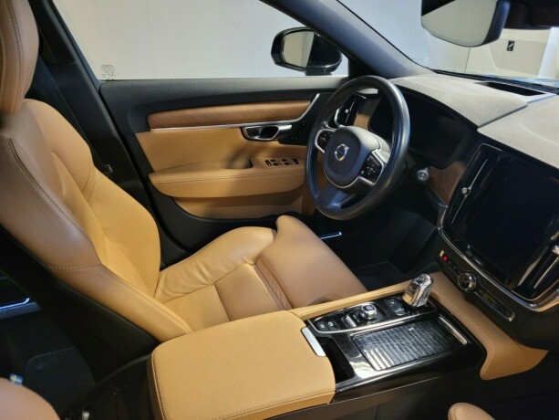 volvo-v90-plug-in-petrol-2018-big-15