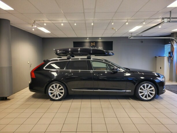 volvo-v90-plug-in-petrol-2018-big-3
