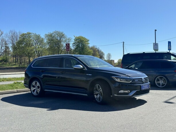 volkswagen-passat-alltrack-diesel-2016-big-0